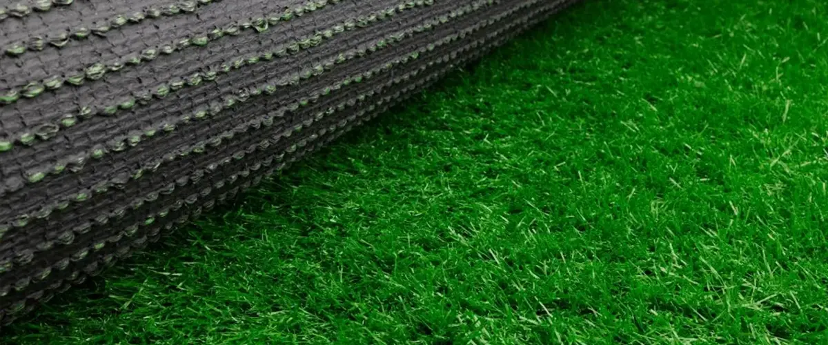 Roll of artificial turf