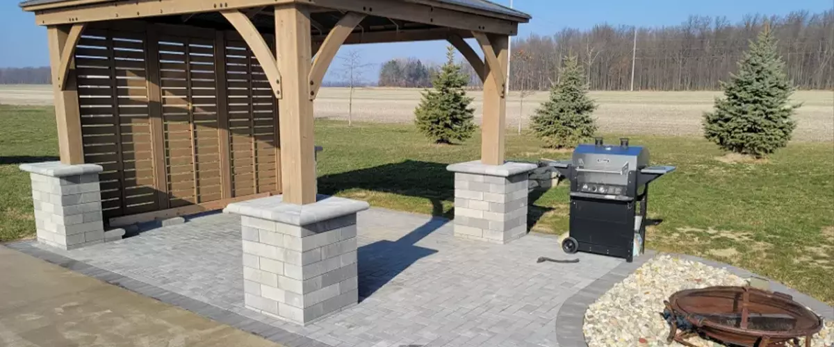 Patio with edging - Farrell’s Lawn And Garden Center