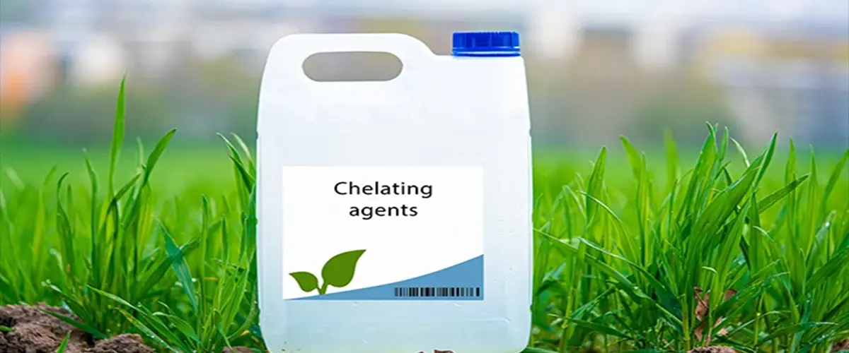 Chelating agent bottle of synthetic fertilizer