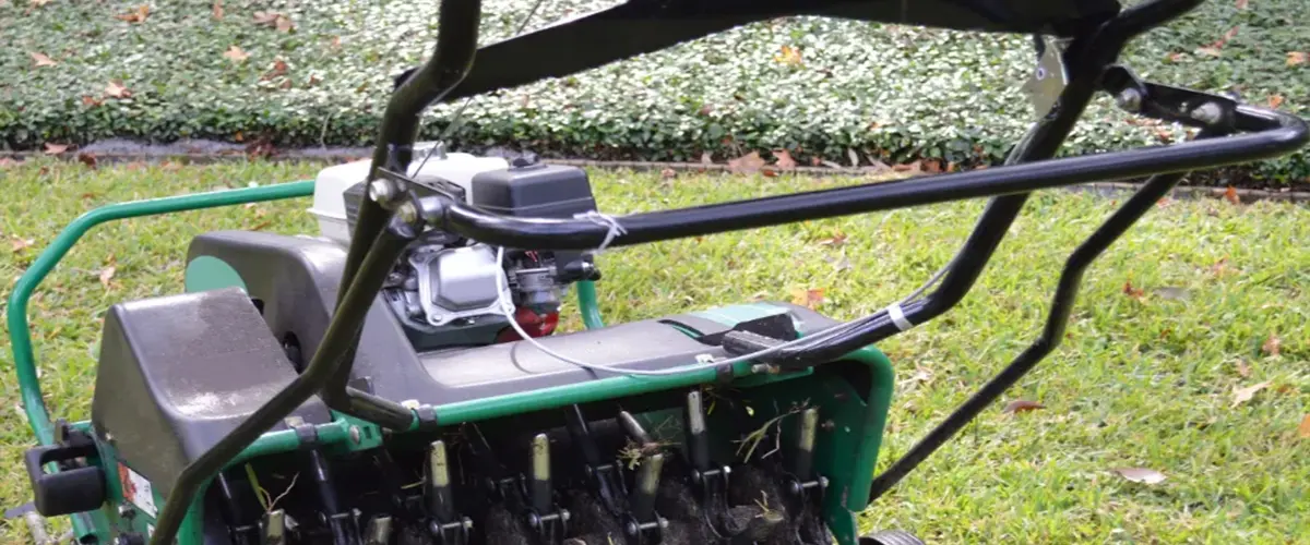 Lawn aeration machine